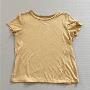 AMERICAN EAGLE- yellow tee